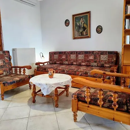 Filip And Myrsinis House Отель