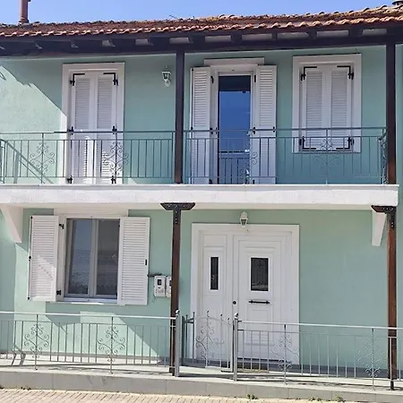 Filip And Myrsinis House Отель Айос-Николаос
